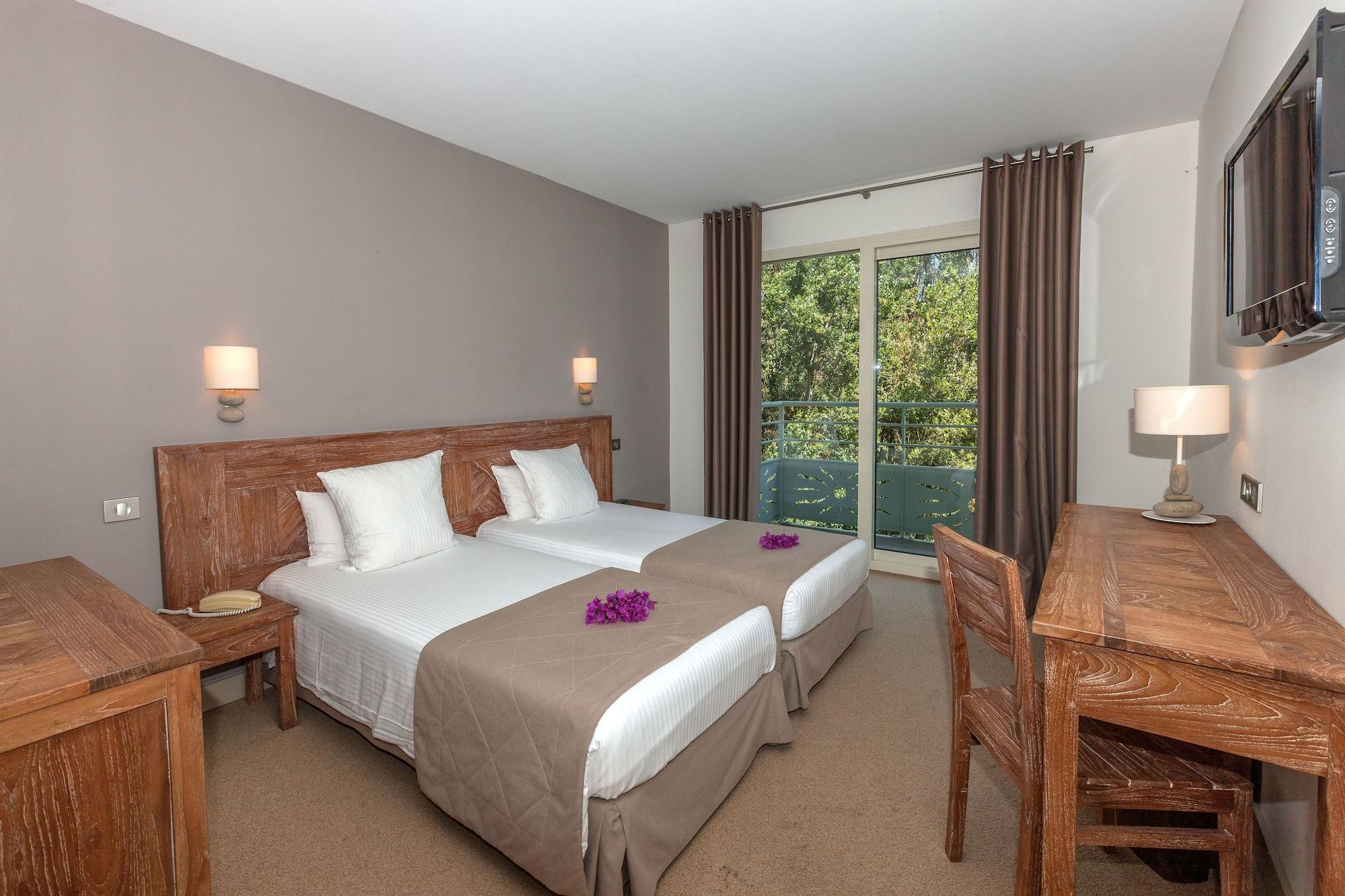 אז'אקסיו Hotel Campo Dell'Oro מראה חיצוני תמונה
