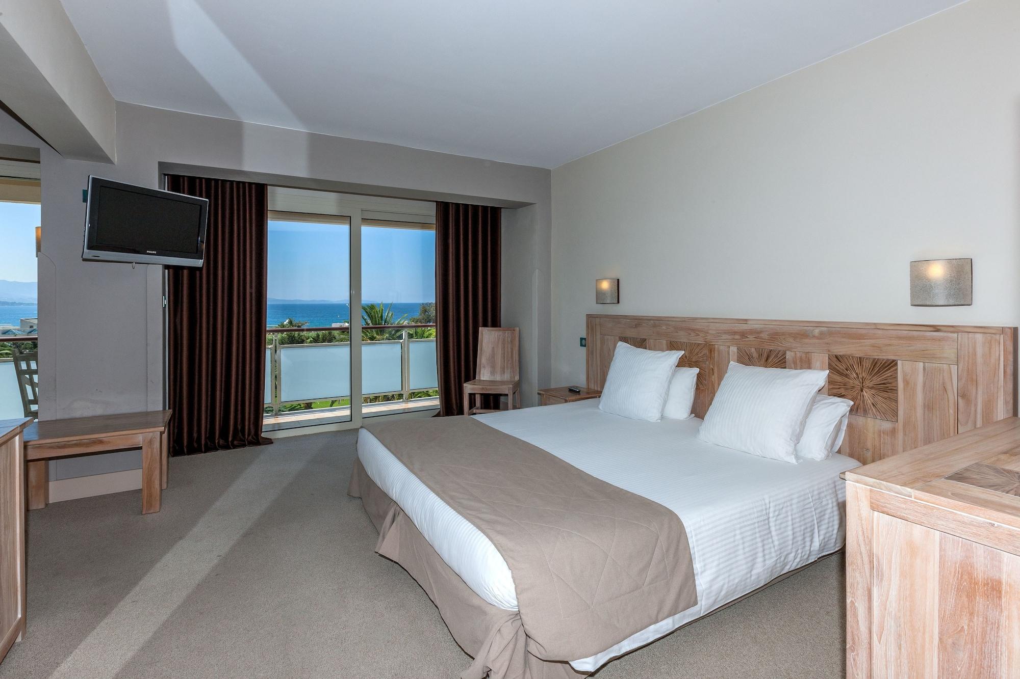 אז'אקסיו Hotel Campo Dell'Oro מראה חיצוני תמונה